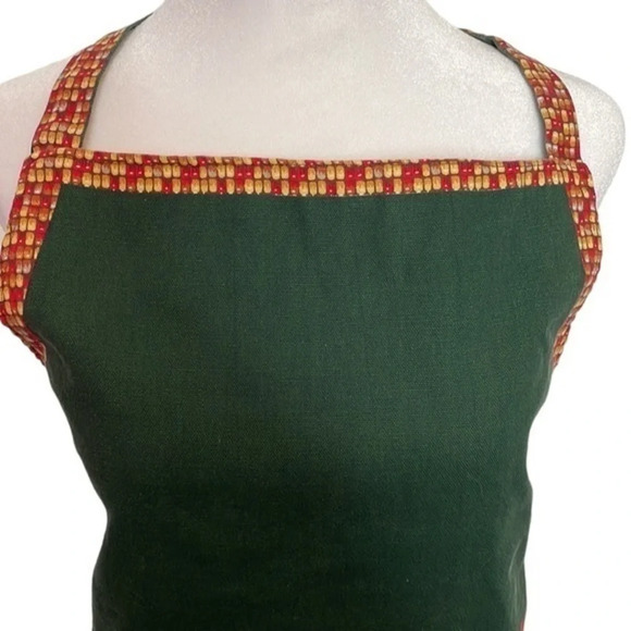 Handmade Rooster Apron with‎ a Large Front Pocket - Picture 5 of 9